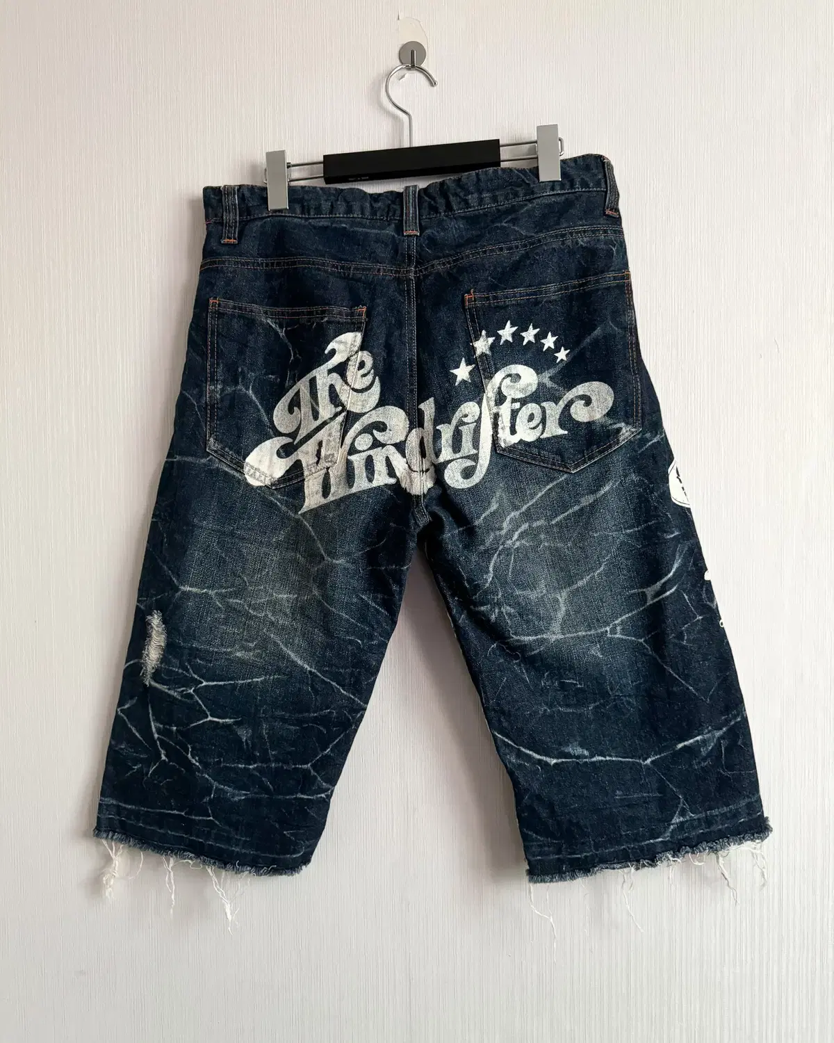 Lettering washing denim half pants